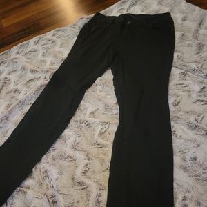 WOMEN'S JEANS